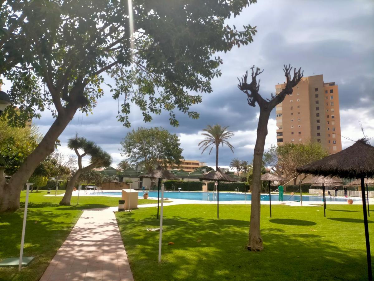 Апартаменти Apartamento Torremolinos Benyamina Екстер'єр фото